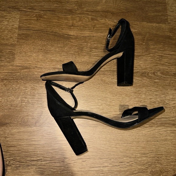 Black Vince Camuto Heels Size 8 - Picture 3 of 6